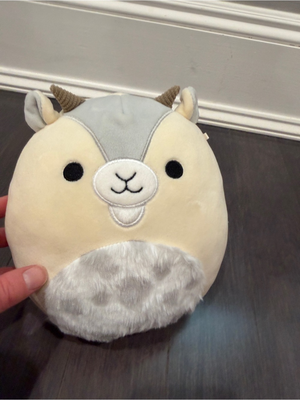 NWOT Gimlet the Goat 7” in Squishmallows Plush Pillow Stuffed Animals- damaged - Picture 6 of 6